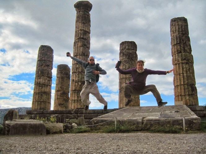 Jelfie in front of the entrance to the temple